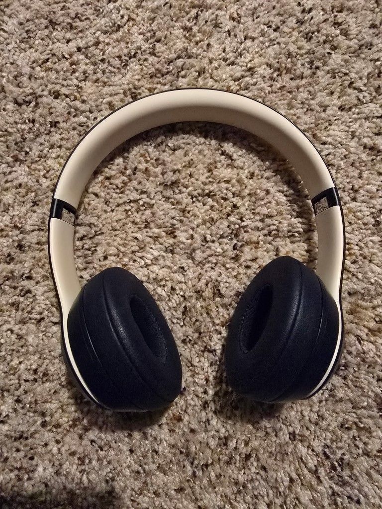 Beats Solo 3