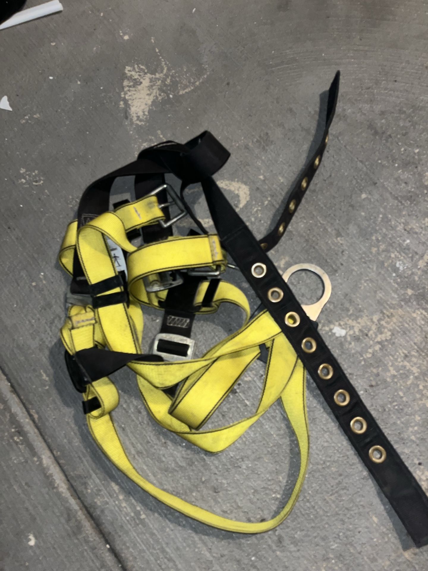 Harnesses fall protection