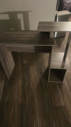 Computer desk