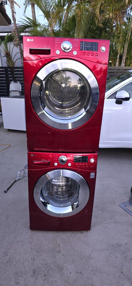 LG WASHER AND VENTLESS DRYER FRONT LOAD 24 INCHES LIKE NEW
