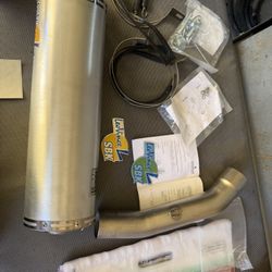 Yamaha R1 Exhaust New 