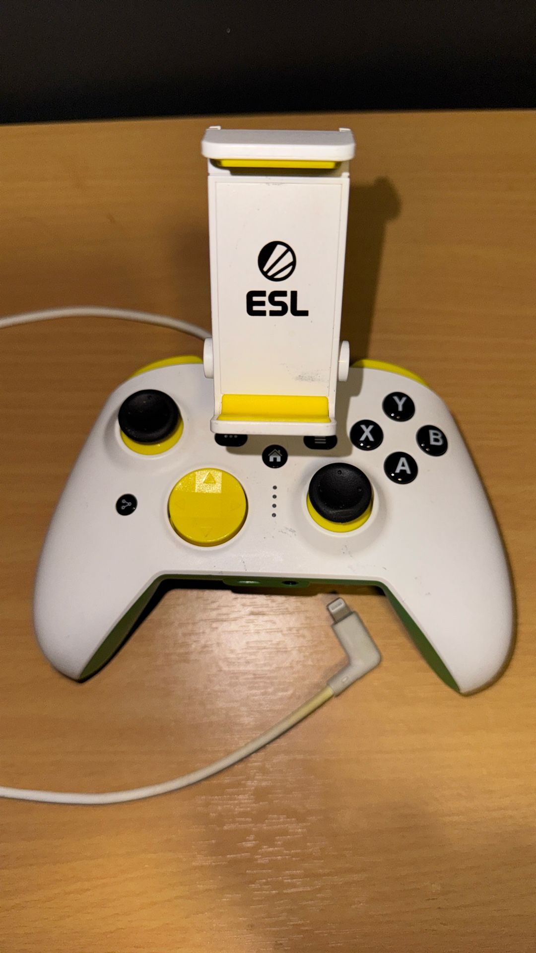 IPhone Lightning Cable Gaming Controller (COD + PUBG)