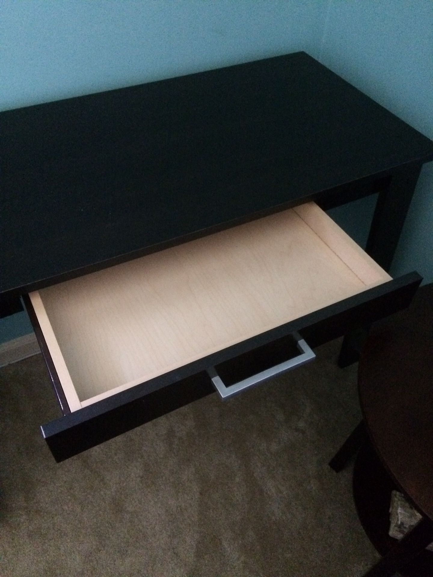 Small writing desk