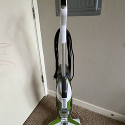 Bissel Dry Wet Vacuum Cleaner 