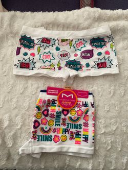 Girl’s underwear