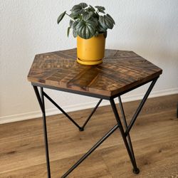Geometric Accent Table 