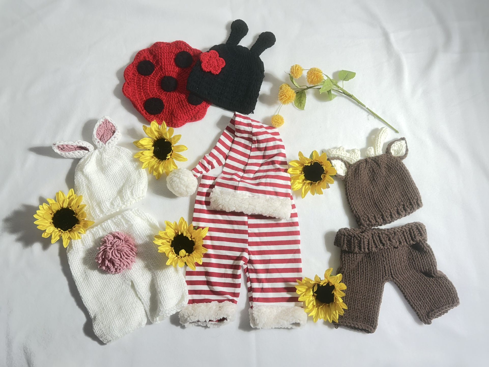 Newborn Knitted Photo Props – Animal & Holiday Set