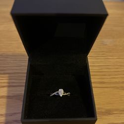 Kay Jeweler Ring - Multi Diamond