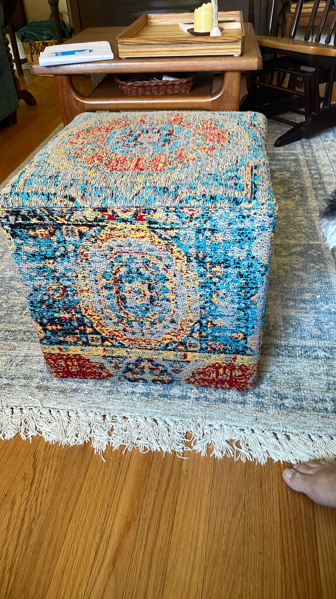 Beautiful Foot Stool/ Ottoman / Side Table