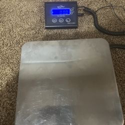 330 Pound Scale LCD Weight Max