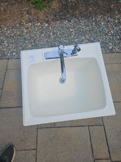 Plastic Utility Sink