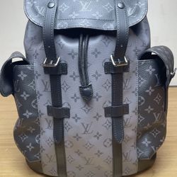 Louis Vuitton x NBA Christopher MM Backpack for Sale in Raleigh, NC -  OfferUp