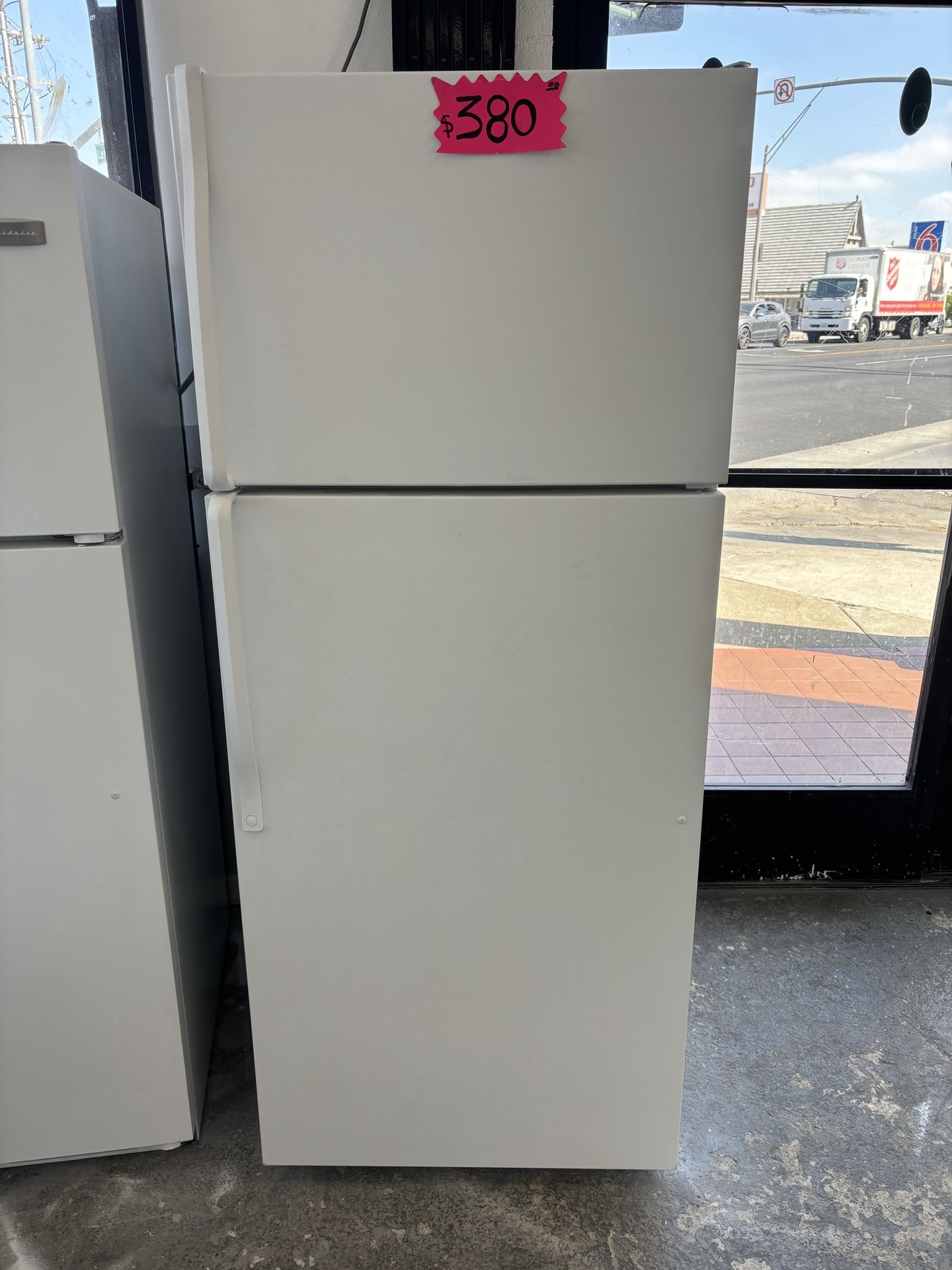 Standard Size Refrigerator
