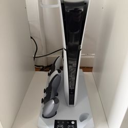 PS5 Slim With Extra Controller And Stand