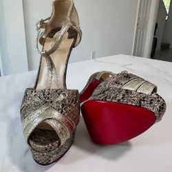 Christian Louboutin Glennalta 150 glitter T strap