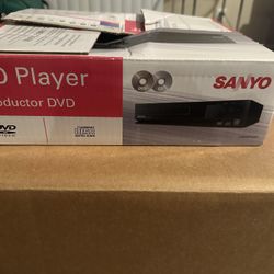 DVD PLAYERS (3)