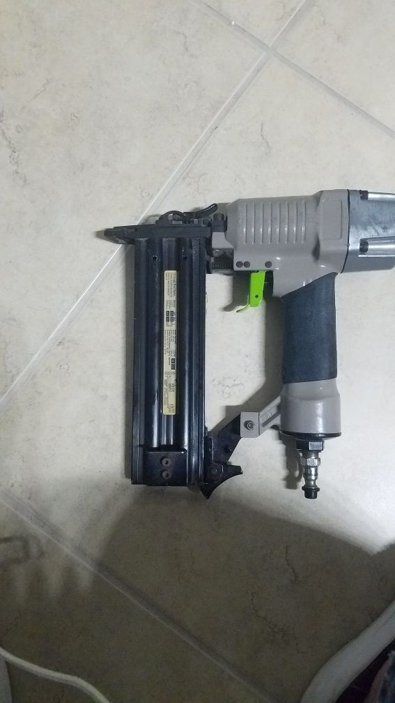 18 ga NAIL GUN