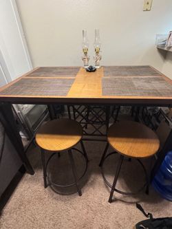 Wine table