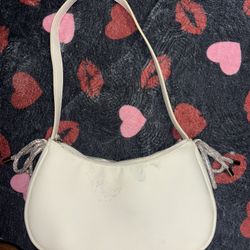 White Purse 