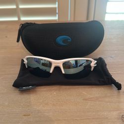 Kids Oakley Sunglasses Never Worn 