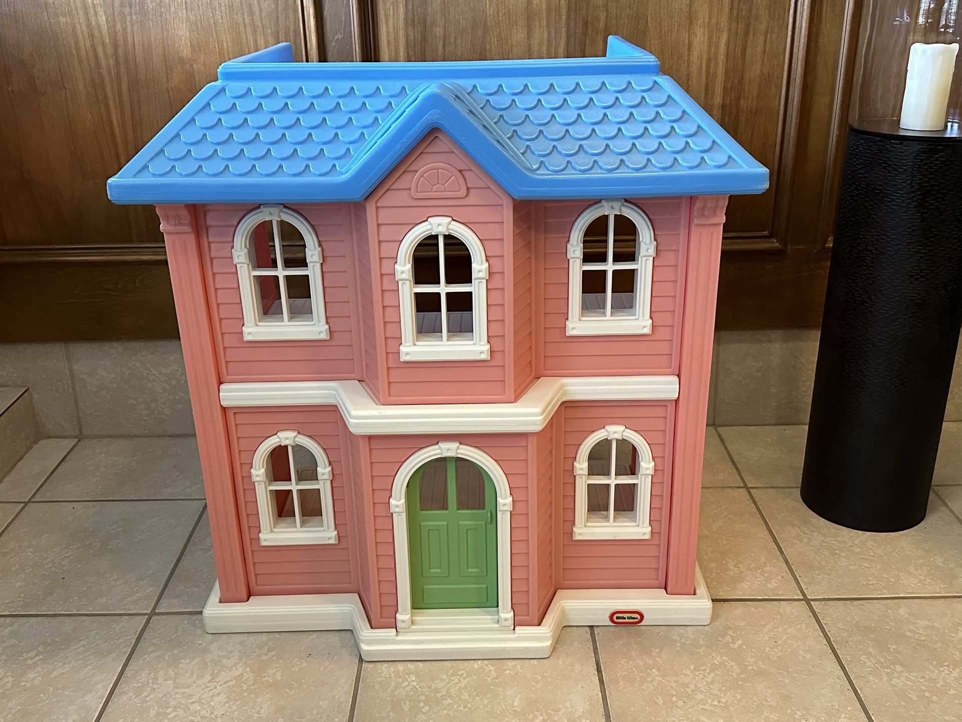 Vintage Barbie Dream House