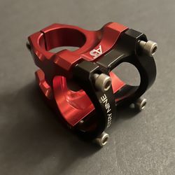 Industry Nine A35 Red Body Mountain Bike Stem SA35RR32 (New)