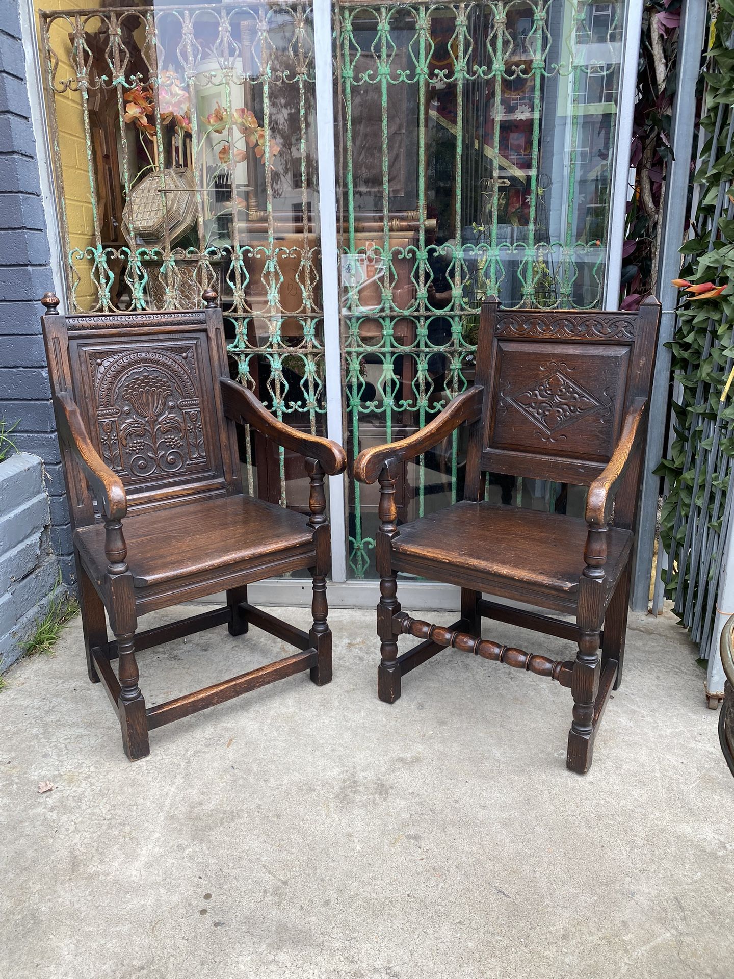 Beautiful Primitive His In Her English Oak Gothic Style 17th Chairs