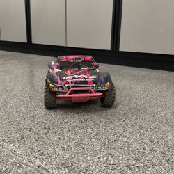 Traxxas Slash VXL 