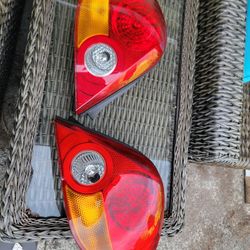 2003 Hyundai Tiburon Tailights 