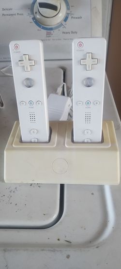 Cargador y controles  para  wii