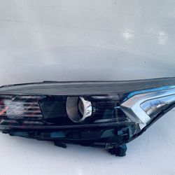 2022-2024 KIA FORTE LEFT DRIVER SIDE HEADLIGHT HALOGEN W/ LED OEM 