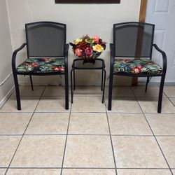 Outdoor Patio Garden Metal Set With Cushions And Table