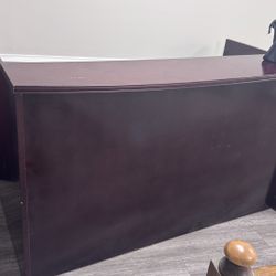 Formal Reception desk - MUST GO!