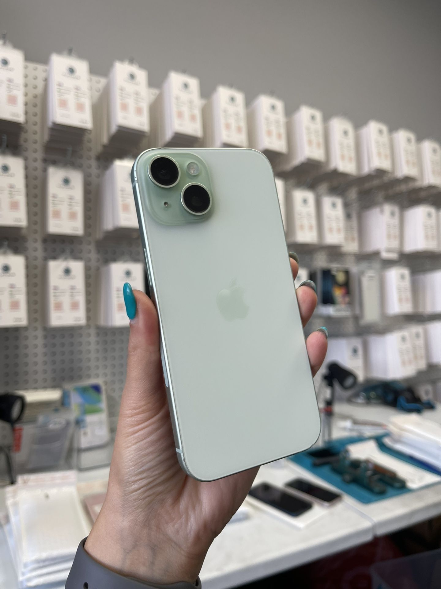 Apple iPhone 15 Unlocked 128Gb Green 