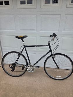 KHS Brentwood Commuter Bike
