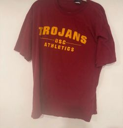 USC Trojans Athletics Embroidered Appliqué T-Shirt Men's XL Cardinal