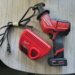 Milwaukee Hackzall  Battery XC3.0 +Charger M12