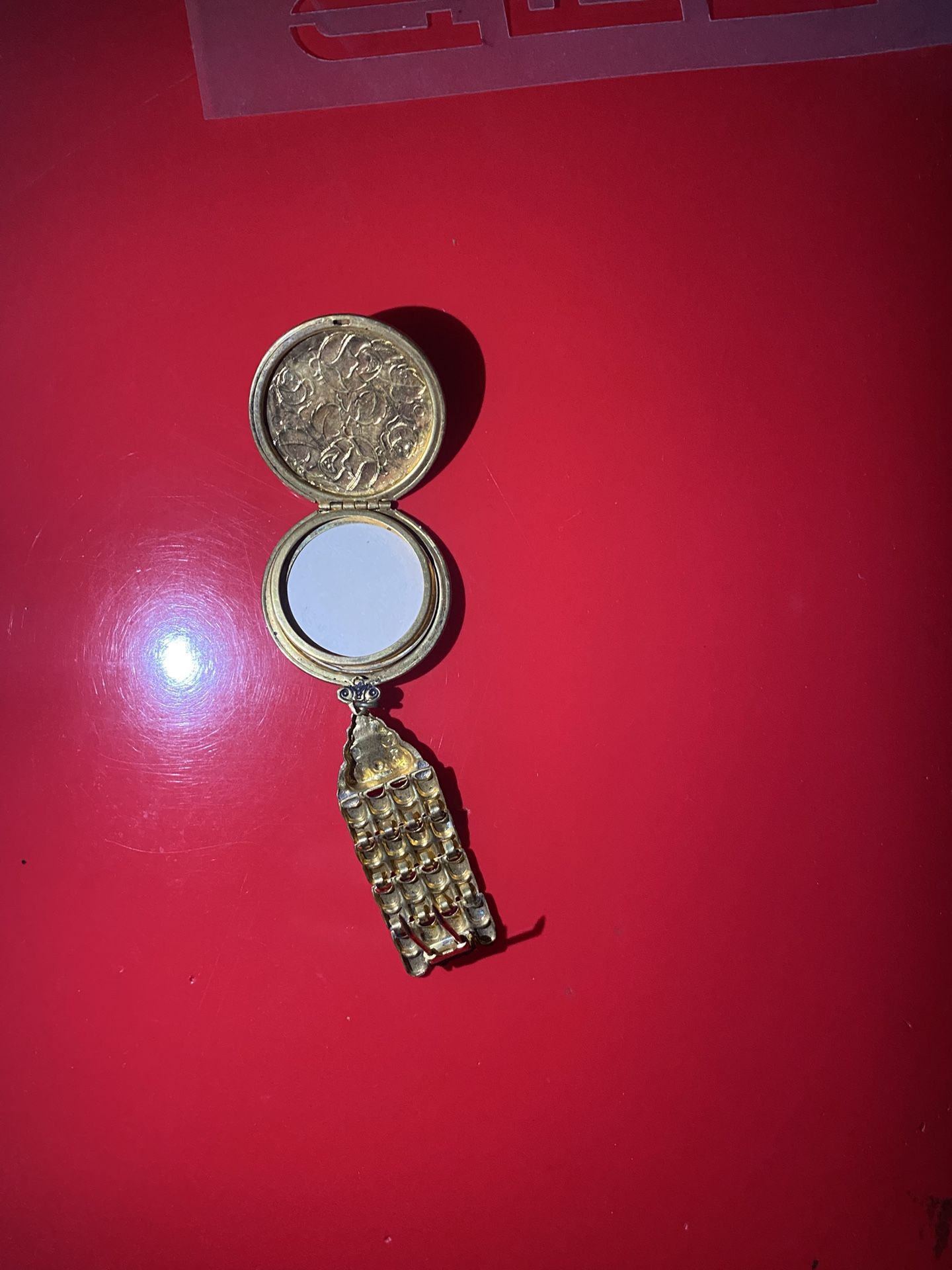 Antique Brooch With A Picture Holder 14 K