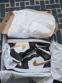 Air Jordan 1 Mid