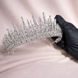 Luxury Rhinestone Tiara – Prom Crown 👑✨