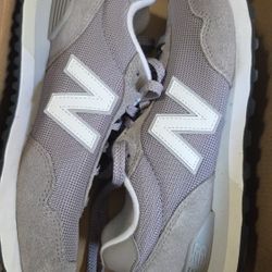 New Balance Size 7.5