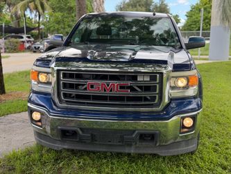 2016 GMC Sierra Pickup Truck – Blue