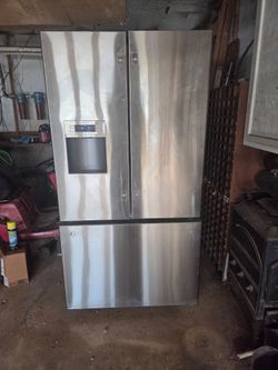 Bosch Stainless Steel French Door Refrigerator