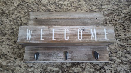 Hanging Welcome Coat Rack Key Rack Organizer