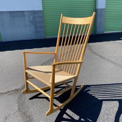 Hans Wegner for FDB Møbler J16 Rocking Chair, Denmark 