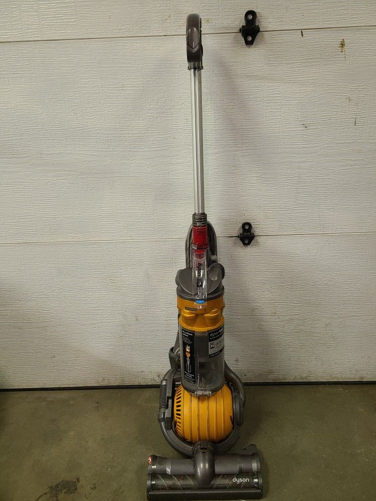 Dyson DC24 Ball All Floors Bagless Upright Vacuum