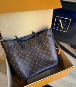 Used Louis Vuitton Neverfull condition 9/10