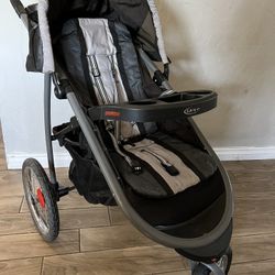 GRACO jogging stroller 