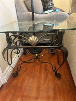 Sofa, loveseat coffee table and 2 side tables