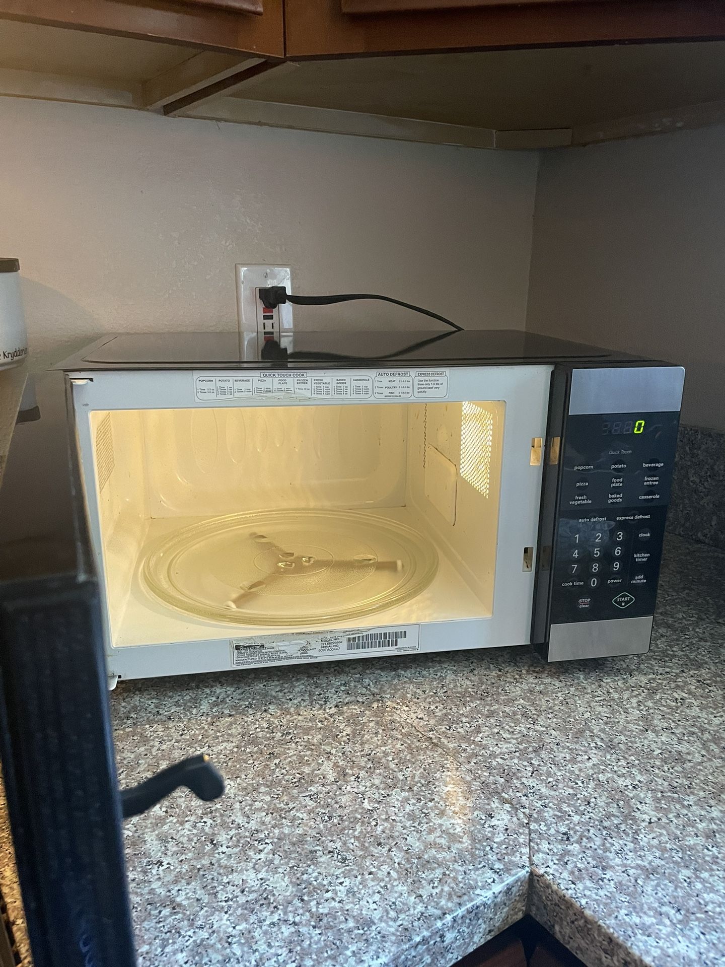 Kenmore Microwave, Working Conditions for Sale in Alhambra, CA OfferUp